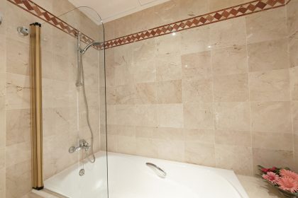 d40dfc6240c16d9550ceb704ddbf5fd7 - 21