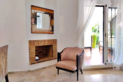 d46834093042ce8609e479ad1b599300 - 17