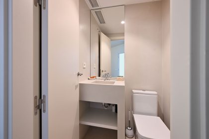 d504402080fe0f16bfe9e1cfe655614d - 19