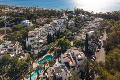 d504402080fe0f16bfe9e1cfe655614d - 50