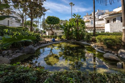 d504402080fe0f16bfe9e1cfe655614d - 53