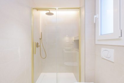 d5d834894dc39c25a2b54e3e6445bf5b - 35