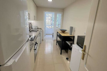 d5dc9aca37897d6a9188efbd27ada288 - 13