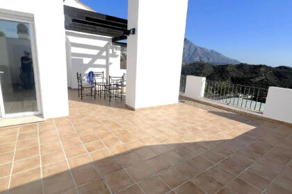 d5dc9aca37897d6a9188efbd27ada288 - 35