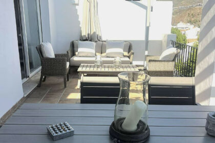 d5dc9aca37897d6a9188efbd27ada288 - 4