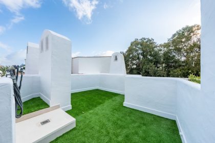 d638808a5b8334659e40f9dbfa64079c - 19