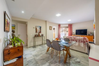 d638808a5b8334659e40f9dbfa64079c - 8