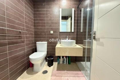 d687e363e8935236b867a30ca4055f56 - 13