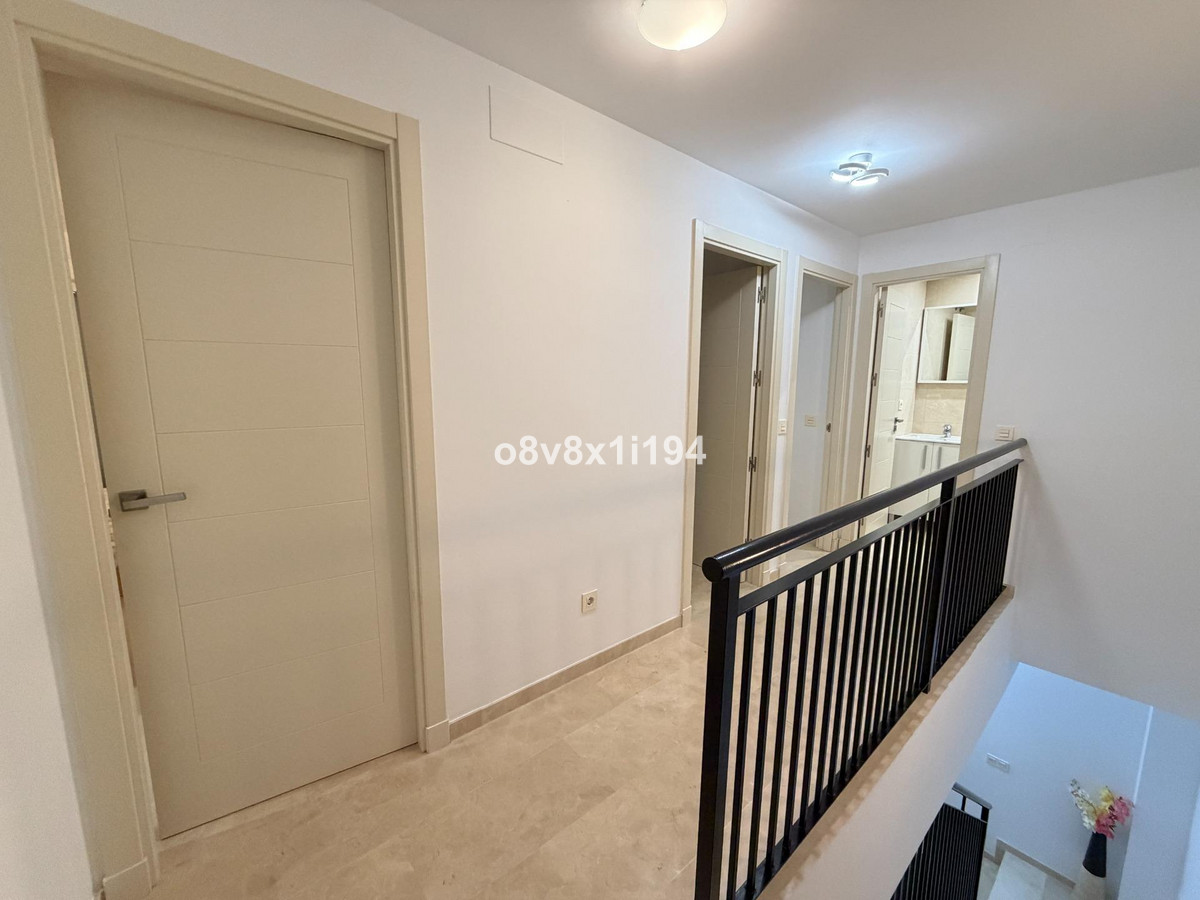 d687e363e8935236b867a30ca4055f56 - 21