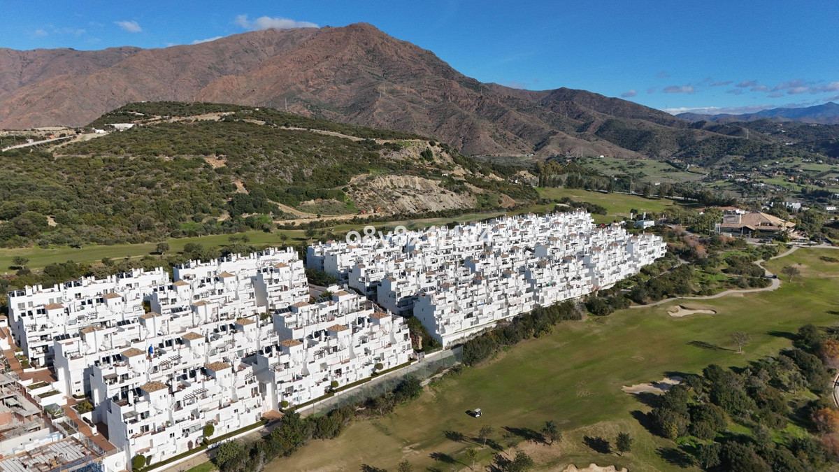 d687e363e8935236b867a30ca4055f56 - 27