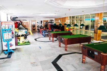 d6e9d61e3e24df84cf8ffddfa2c191ff - 11