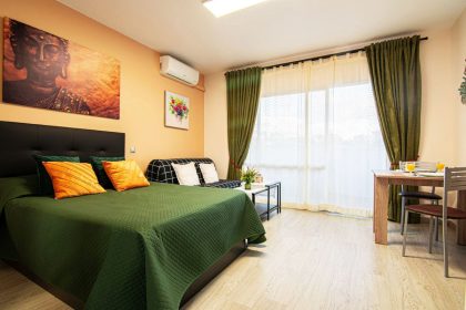 d6e9d61e3e24df84cf8ffddfa2c191ff - 6