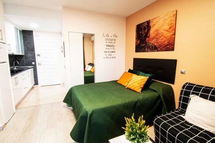 d6e9d61e3e24df84cf8ffddfa2c191ff - 7