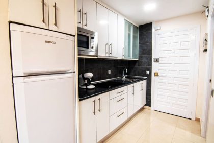 d6e9d61e3e24df84cf8ffddfa2c191ff - 8