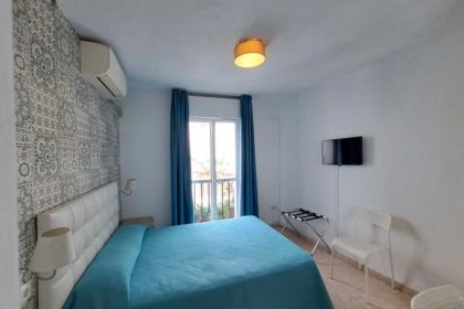 d70b053484b2f22480d0e8ff73eb1ede - 17