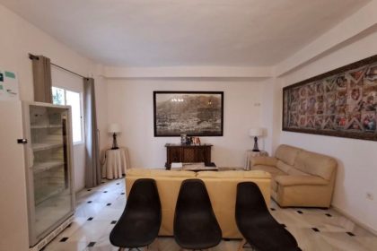 d70b053484b2f22480d0e8ff73eb1ede - 20