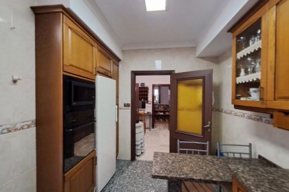 d70b053484b2f22480d0e8ff73eb1ede - 25