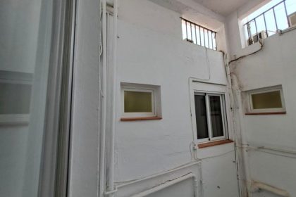 d70b053484b2f22480d0e8ff73eb1ede - 9