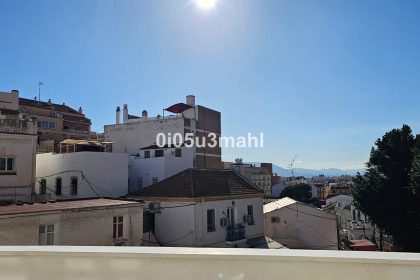 d70dcbde8c097ea5e4e663f37a1a6150 - 5