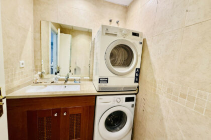 d7327d9c1fc9890412497378990297ee - 10