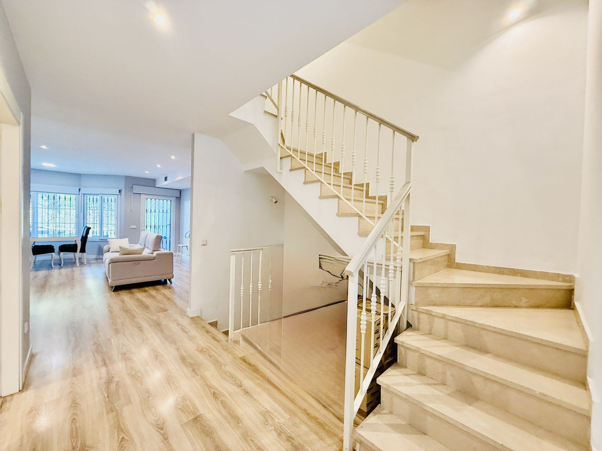 d7327d9c1fc9890412497378990297ee - 11