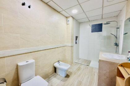 d7327d9c1fc9890412497378990297ee - 18