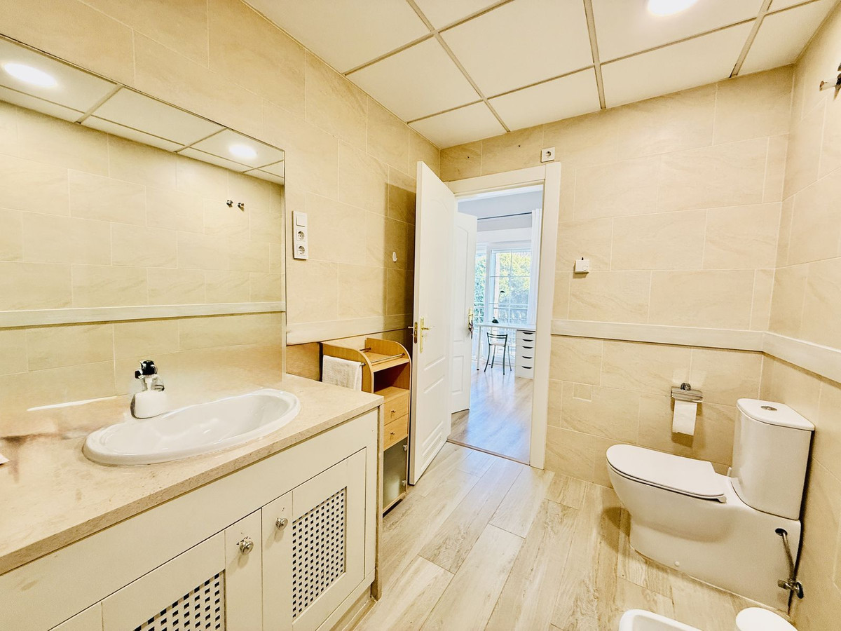 d7327d9c1fc9890412497378990297ee - 19