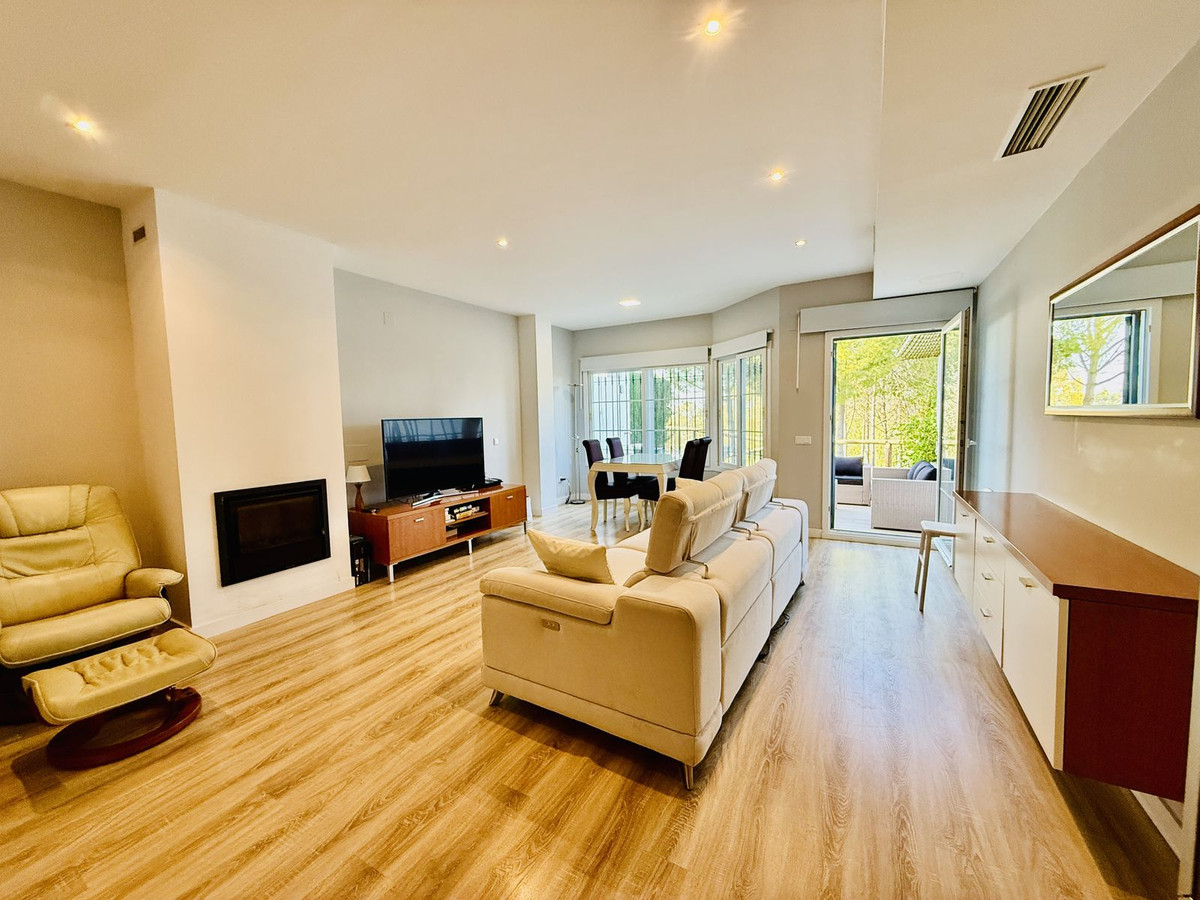 d7327d9c1fc9890412497378990297ee - 4