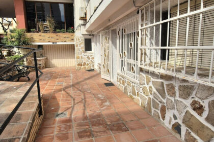 d744dcbf8deb2a6ab03c6c6fc7427e01 - 26