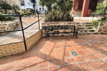 d744dcbf8deb2a6ab03c6c6fc7427e01 - 29