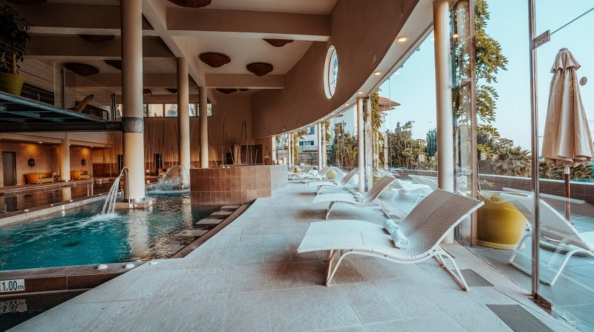 d7529c9080faca091e35e739d0884399 - 32