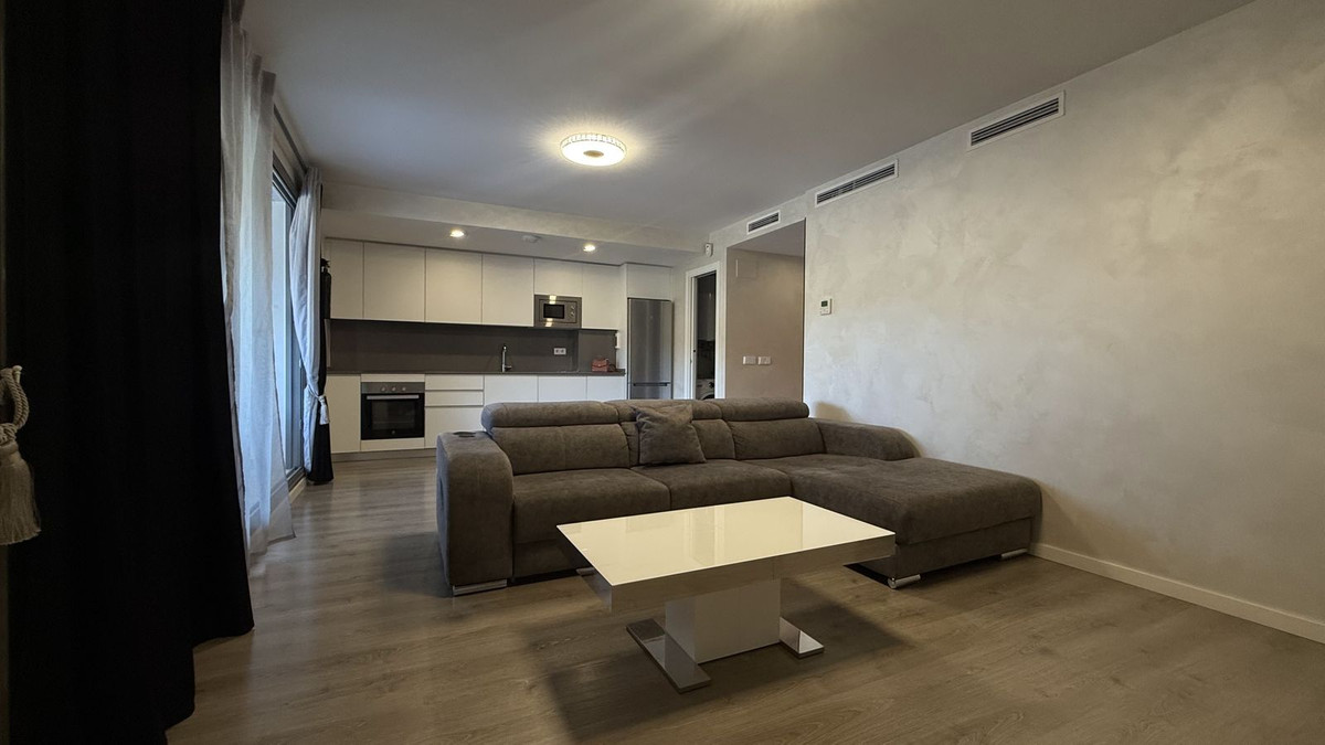 d75e1cb359461c8e17cac2819894bb0a - 11