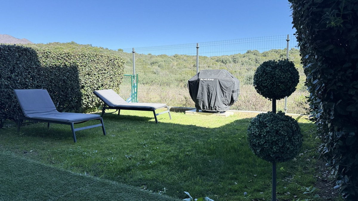 d75e1cb359461c8e17cac2819894bb0a - 13