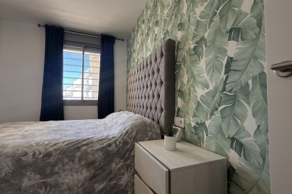 d75e1cb359461c8e17cac2819894bb0a - 25