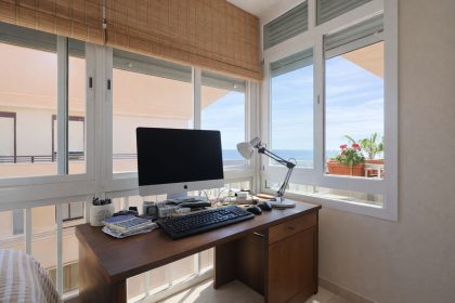 d873a906d4f315b179dfdf997968804f - 20