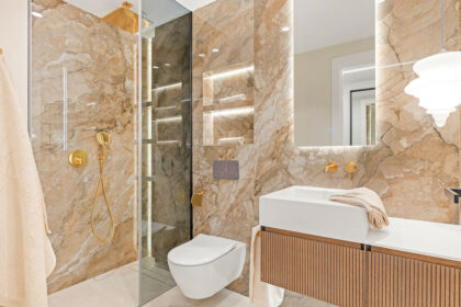 d8cc3abdaad63af7f278f8a21bc2548d - 24