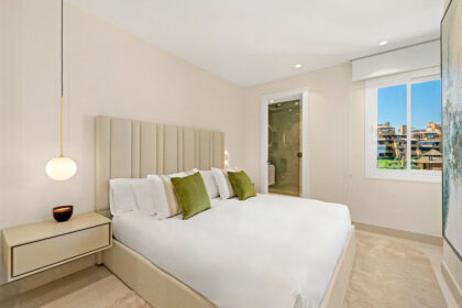 d8cc3abdaad63af7f278f8a21bc2548d - 27