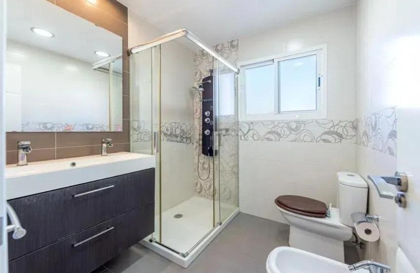 d91c44cd3781afca0ff6bba67a802ec1 - 26