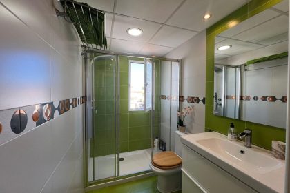 d91c44cd3781afca0ff6bba67a802ec1 - 41