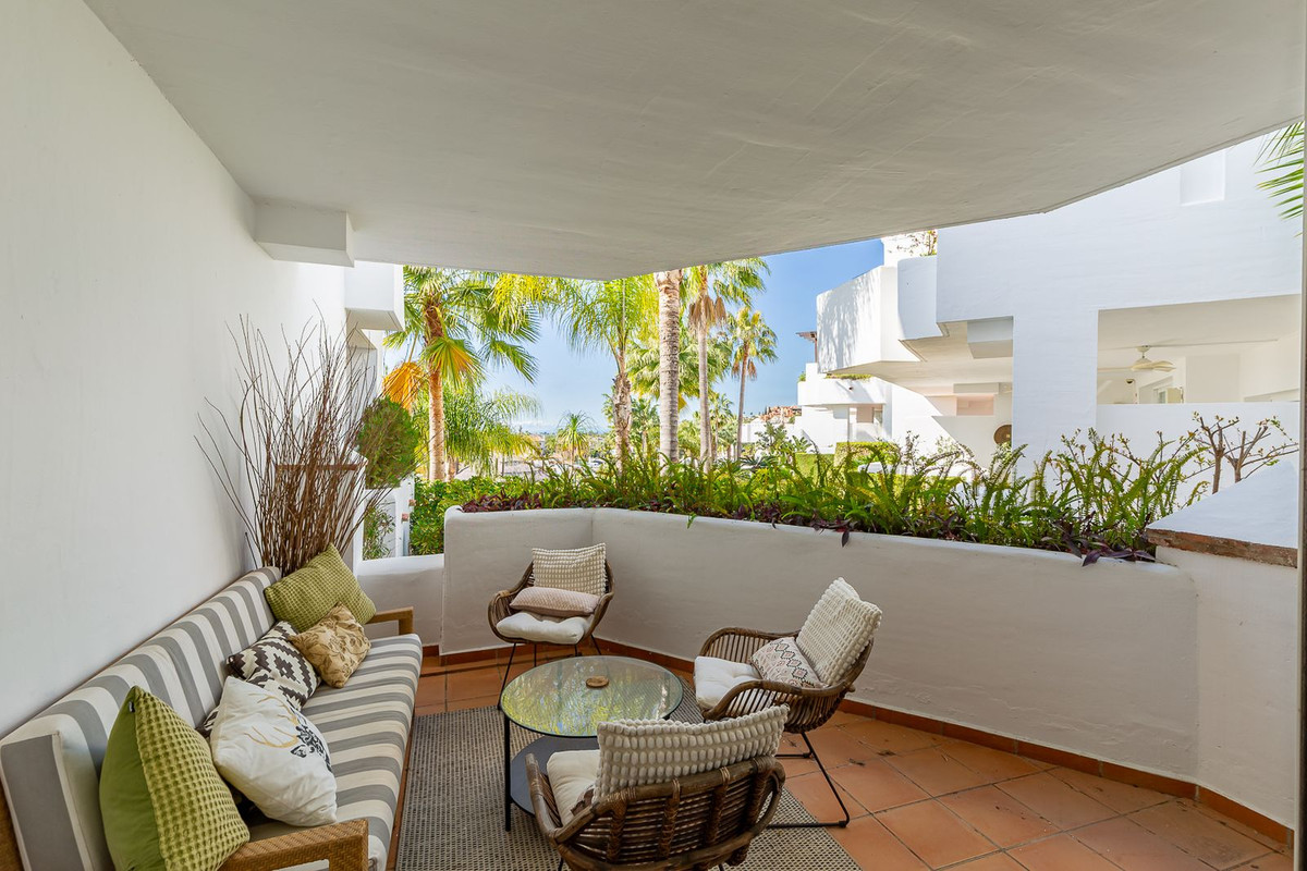 d91cf8f5f13b6eed18b2726f7074c447 - 14