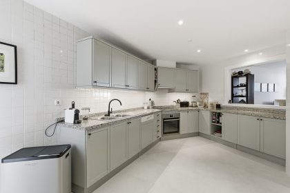 d91cf8f5f13b6eed18b2726f7074c447 - 5