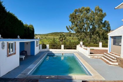 d925c168fbbbf9ebf70c20ceb8c44155 - 3