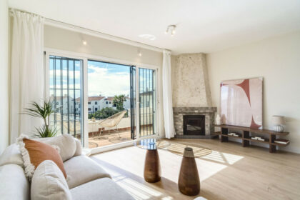 d9a7f5688540dfb91df9b6ef3629c104 - 12