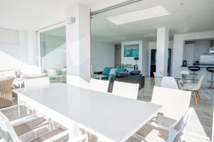 d9ff7a33278a589008a1ea6d27e85f73 - 24