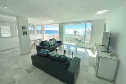 d9ff7a33278a589008a1ea6d27e85f73 - 3