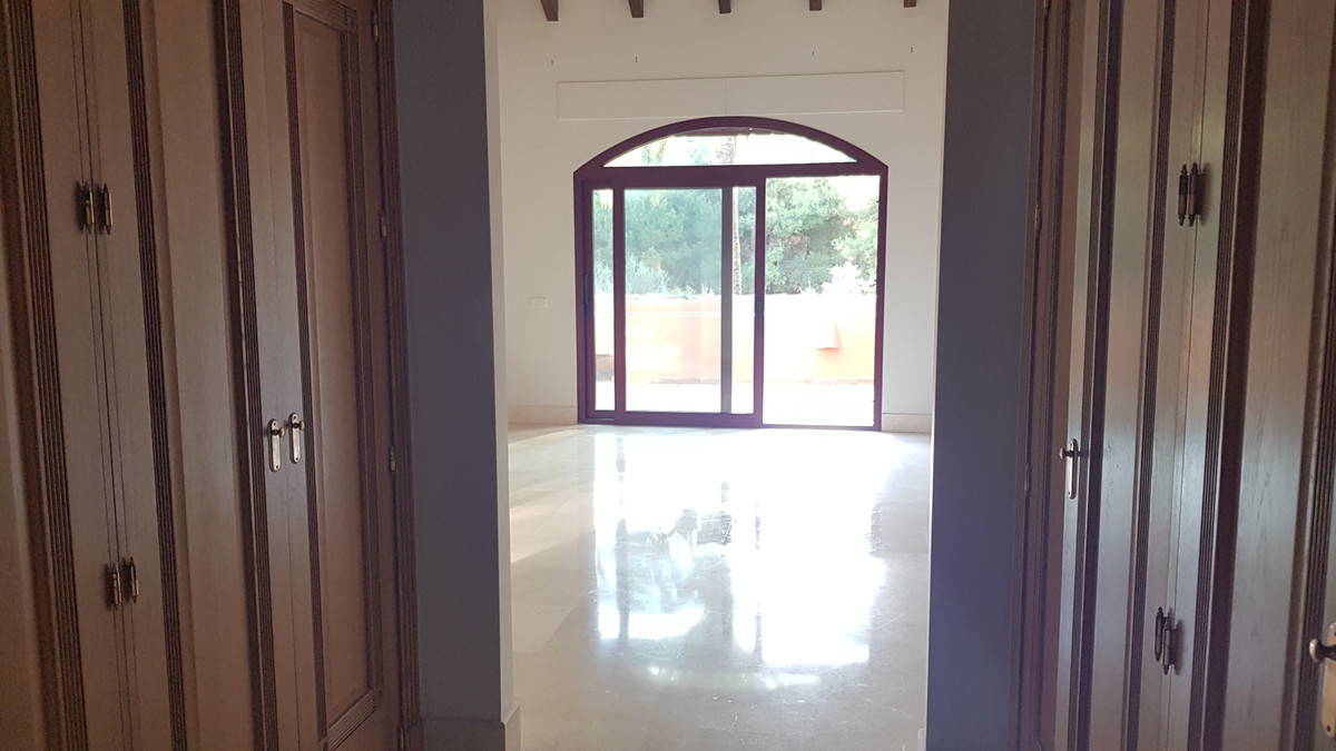 da2b513014c8b0211dbc11a692646811 - 27