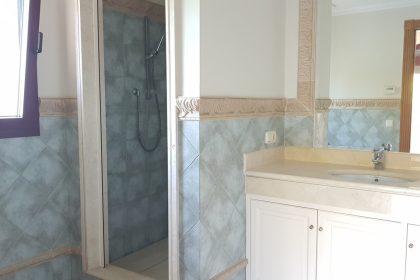 da2b513014c8b0211dbc11a692646811 - 31