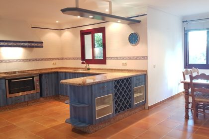 da2b513014c8b0211dbc11a692646811 - 37