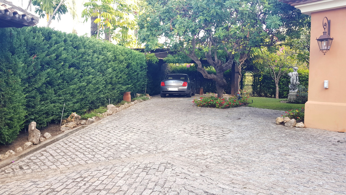 da2b513014c8b0211dbc11a692646811 - 47