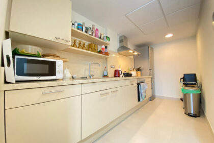 daa5890b2405517c61d783b36d220fc7 - 10